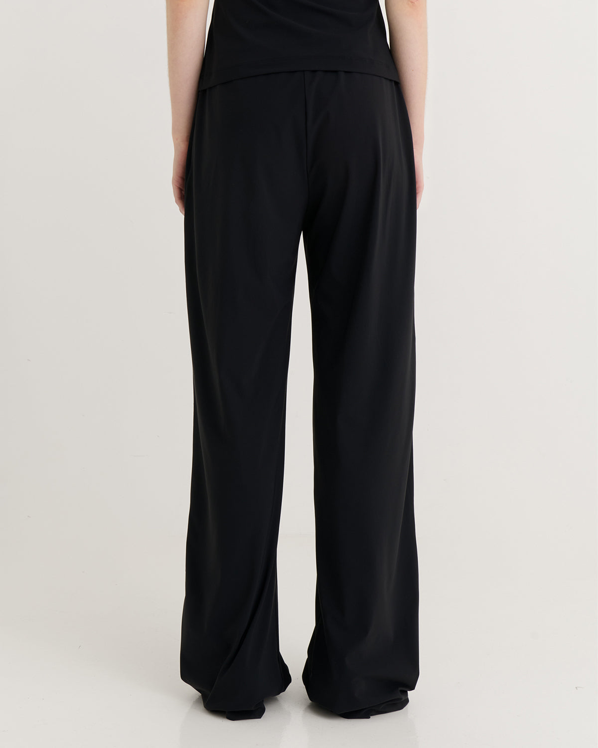 REYÈM Wide fit pants in Black