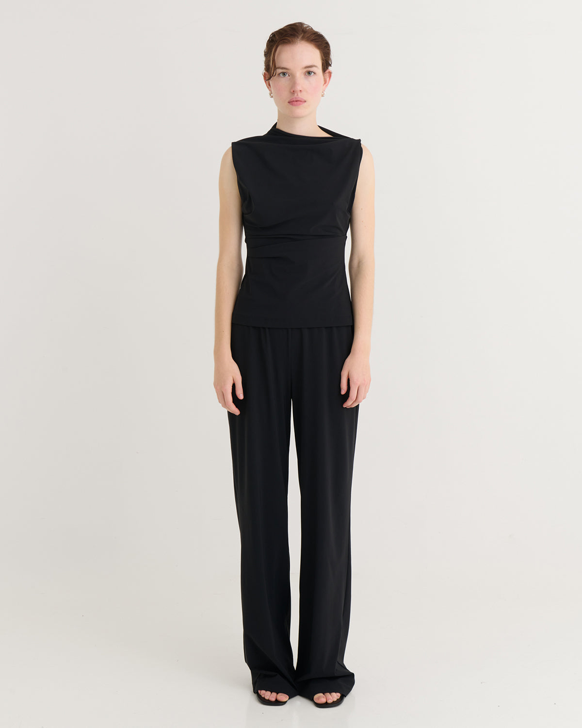 REYÈM Wide fit pants in Black