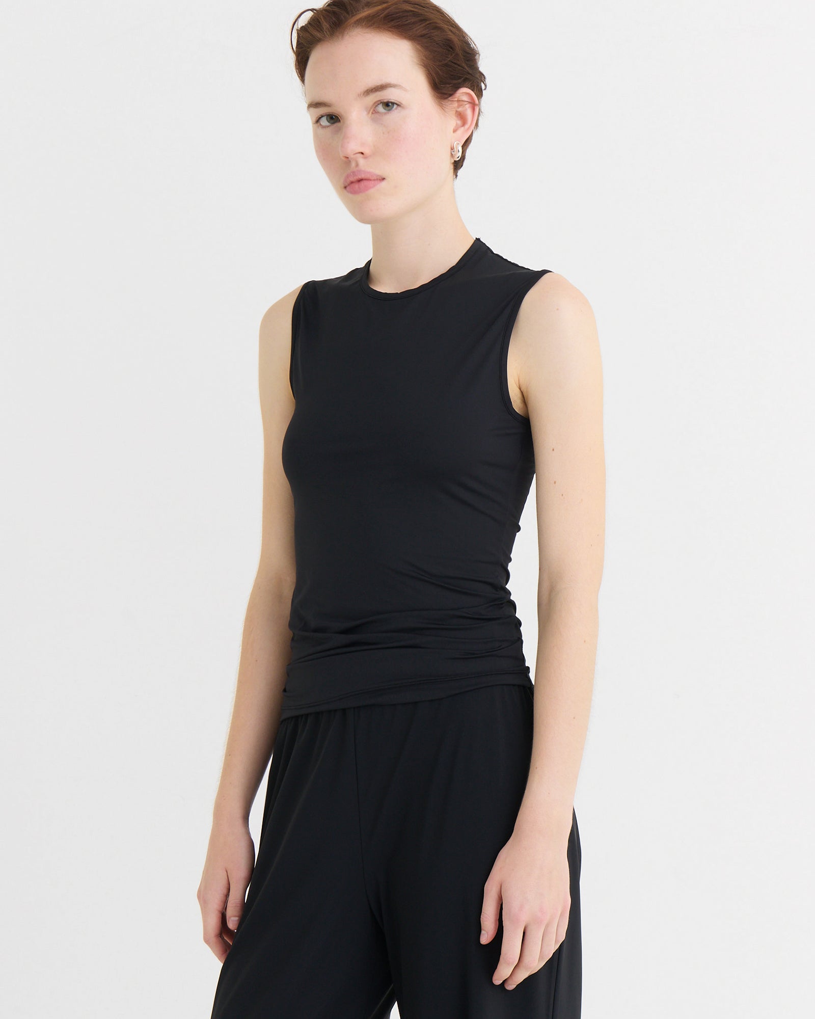 Second skin sleeveless top, Black