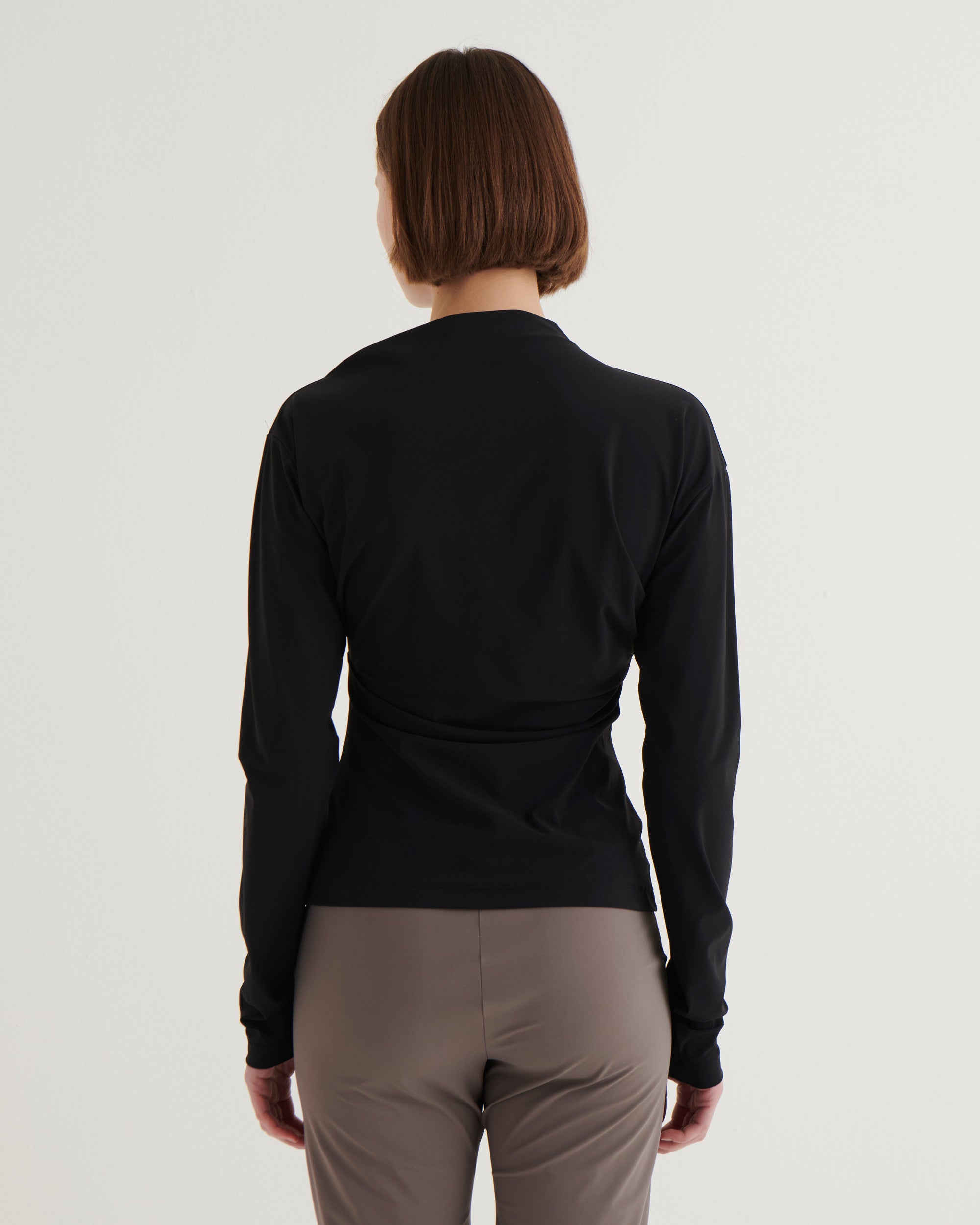 Asymmetric longsleeve top, Black