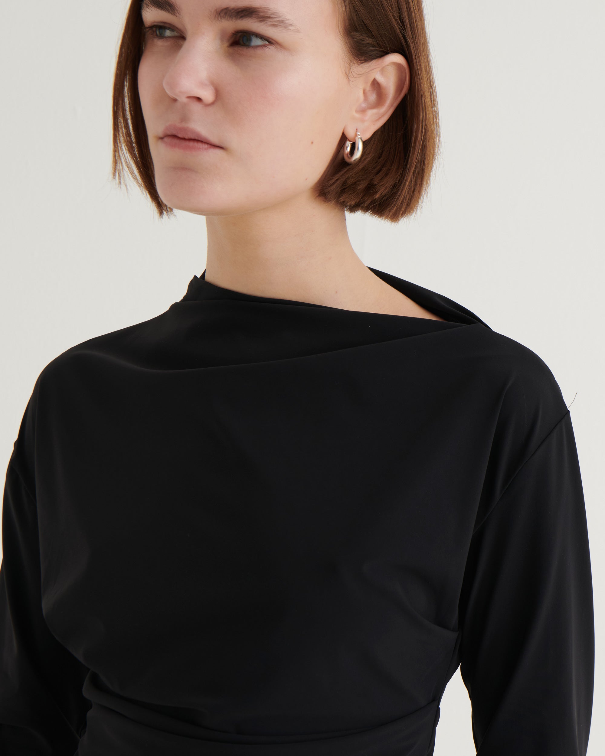 Asymmetric longsleeve top, Black