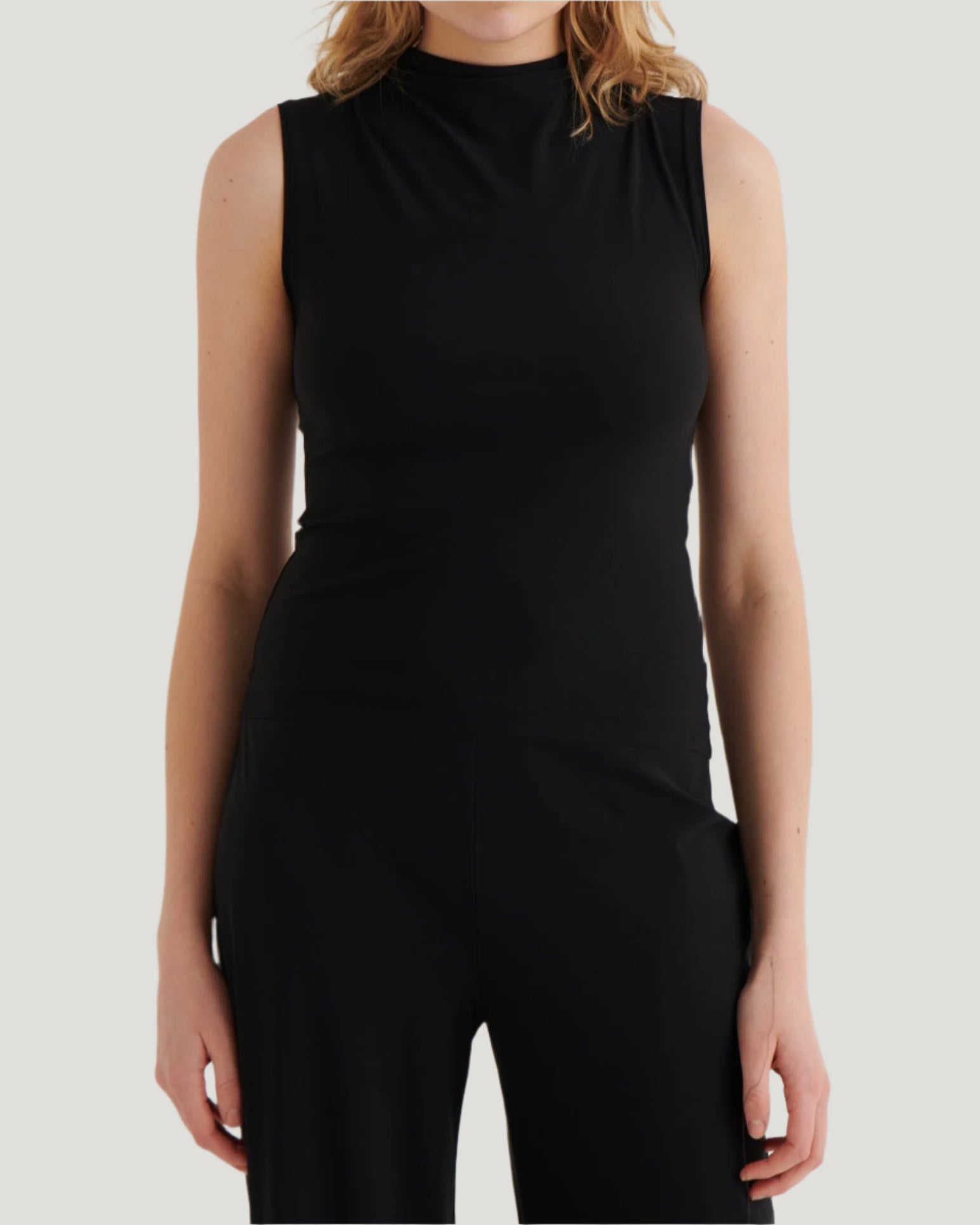 Black sleeveless cowl store neck top