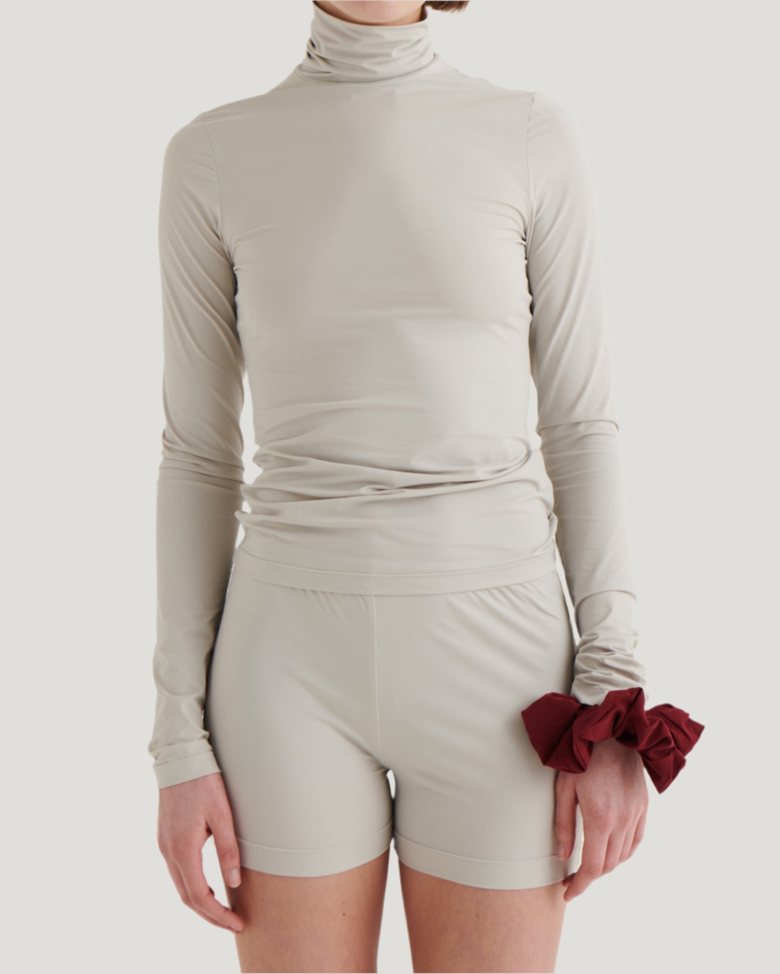 Second skin longsleeve turtleneck, Stone